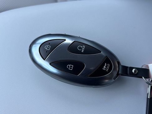 New 2026 Hyundai Kona Limited FWD image 4