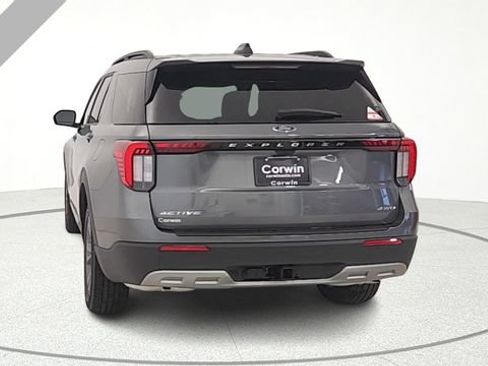 New 2026 Ford Explorer Active w/ Active Comfort Package AWD/4WD image 6