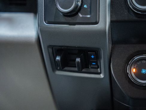 Used 2021 Ford F250 XLT w/ XLT Premium Package image 33