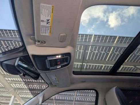 Used 2023 RAM 1500 Limited AWD/4WD image 19