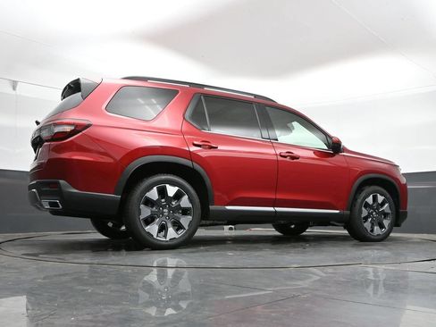 New 2026 Honda Pilot Touring image 34