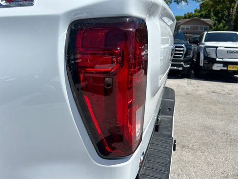 Used 2025 GMC Sierra 1500 Elevation w/ Elevation Premium Package image 16