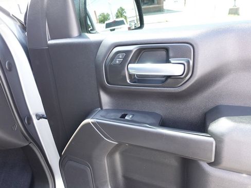 Used 2021 Chevrolet Silverado 1500 Custom AWD/4WD image 32