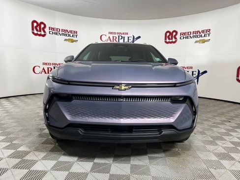 New 2026 Chevrolet Equinox EV LT FWD image 2