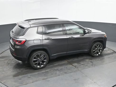 Used 2021 Jeep Compass Latitude w/ Sun and Sound Group AWD/4WD image 32