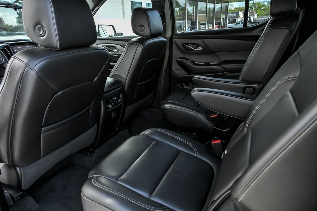 Used 2023 Chevrolet Traverse LT AWD/4WD image 17