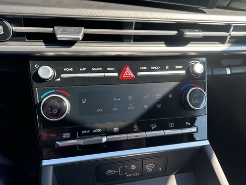 New 2025 Hyundai Santa Fe SEL image 11