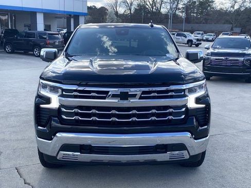 Certified 2026 Chevrolet Silverado 1500 LTZ w/ LTZ Premium Package image 8