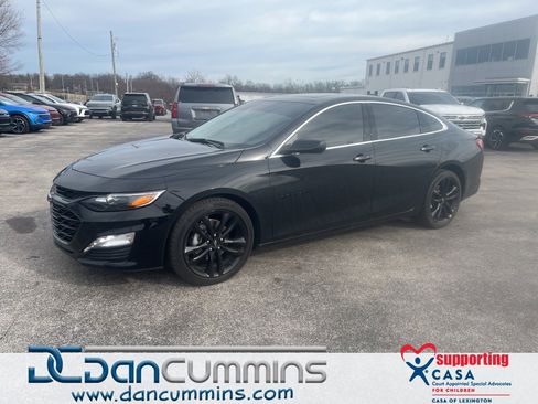 Used 2025 Chevrolet Malibu LT w/ Midnight Edition image 1