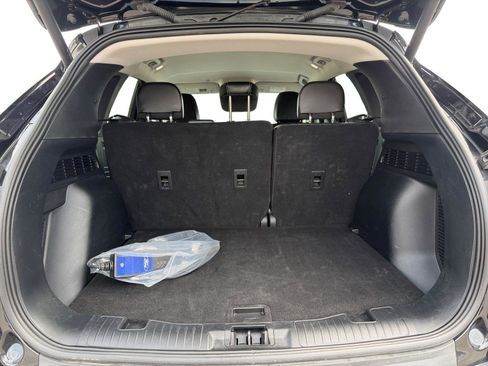 Used 2025 Ford Escape SE FWD image 21
