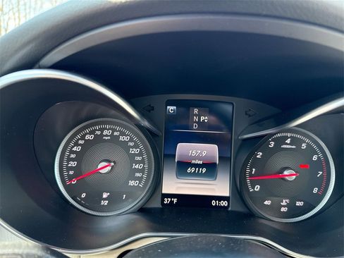 Used 2017 Mercedes-Benz C 300 4MATIC Sedan w/ Premium 1 Package image 10