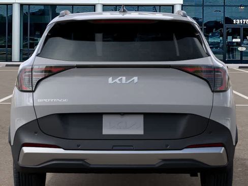 New 2026 Kia Sportage EX image 13