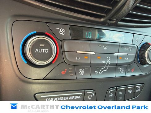 Used 2017 Ford Escape Titanium w/ Equipment Group 301A AWD/4WD image 15
