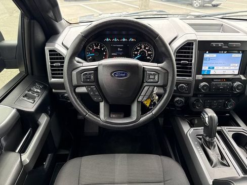 Used 2016 Ford F150 XLT w/ Equipment Group 302A Luxury AWD/4WD image 12