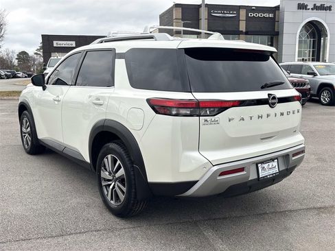 Used 2023 Nissan Pathfinder SL image 7