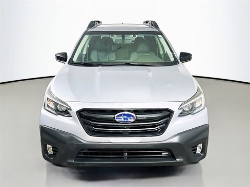 Used 2021 Subaru Outback Onyx Edition XT w/ Popular Package #2 image 2