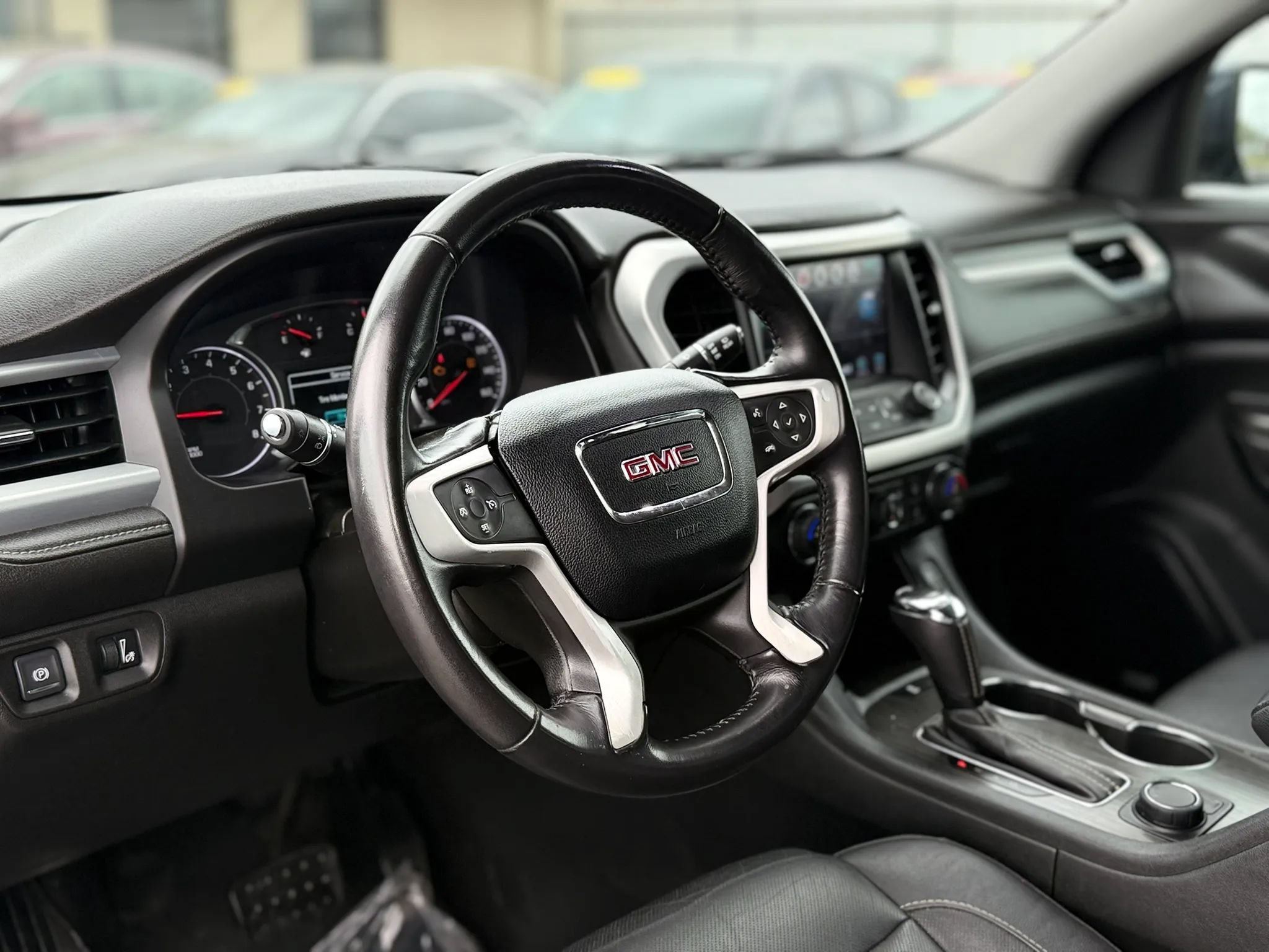 Used 2019 GMC Acadia SLT FWD image 19