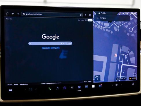 Used 2023 Tesla Model S Standard Range image 27