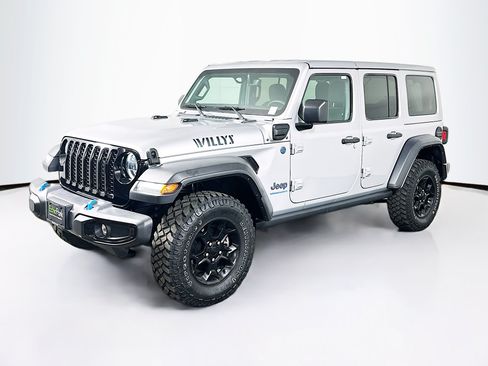 Used 2023 Jeep Wrangler Unlimited w/ 8.4" Radio Group AWD/4WD image 3