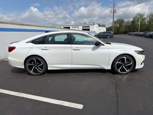 Certified 2022 Honda Accord Sport image 6
