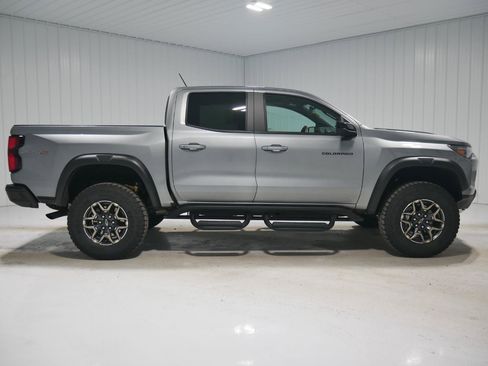 Used 2023 Chevrolet Colorado ZR2 w/ ZR2 Convenience Package III image 4