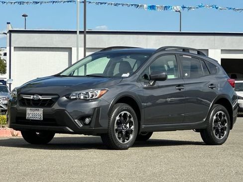 Used 2022 Subaru Crosstrek 2.0i Premium AWD/4WD image 8