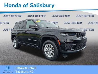 Used 2023 Jeep Grand Cherokee Laredo w/ Luxury Tech Group I