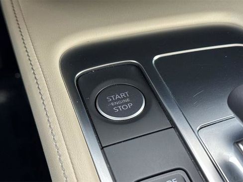 Certified 2024 INFINITI QX60 Luxe image 22