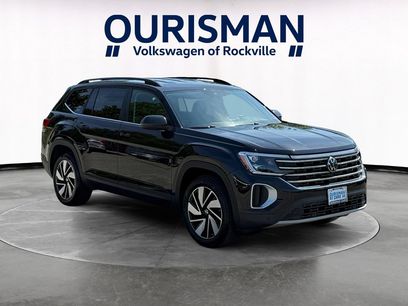 Used 2025 Volkswagen Atlas SE
