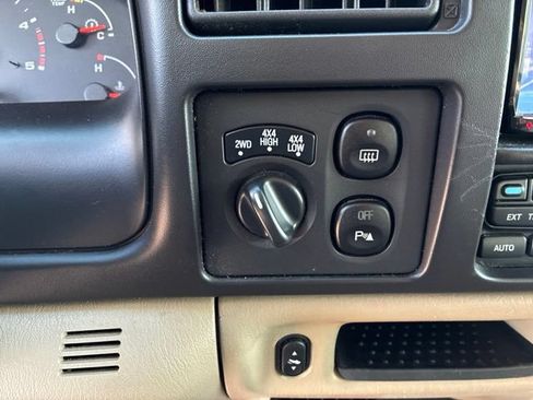Used 2005 Ford Excursion Limited AWD/4WD image 8