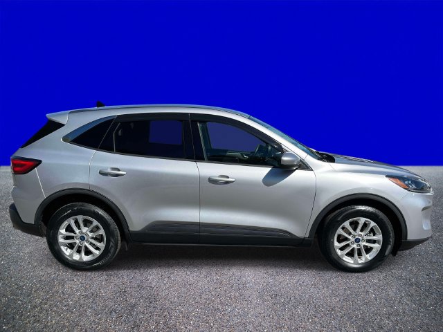 Certified 2020 Ford Escape SE AWD/4WD image 2