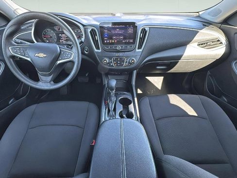 Used 2023 Chevrolet Malibu LT image 11
