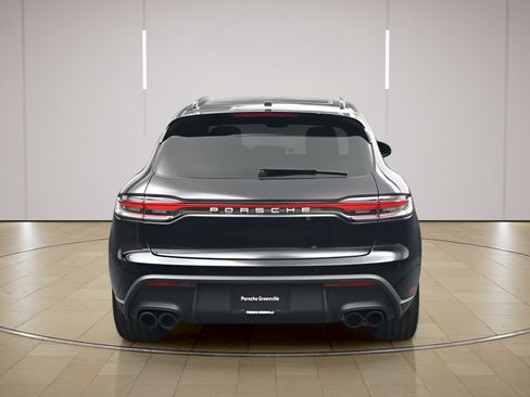 New 2026 Porsche Macan AWD/4WD image 23