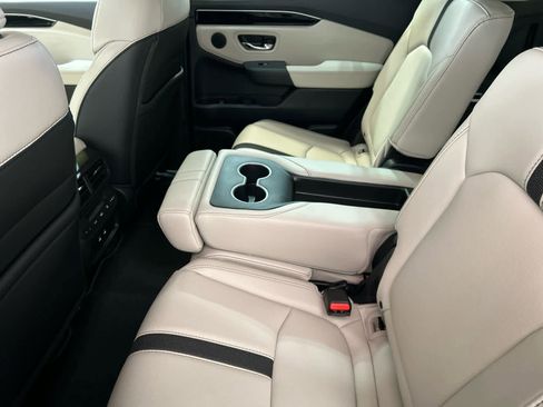 New 2026 Honda Pilot EX-L image 5