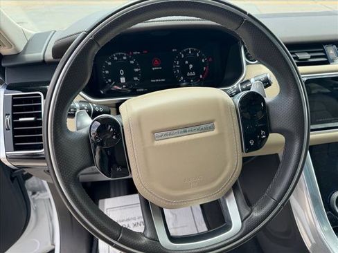 Used 2022 Land Rover Range Rover Sport HSE Silver Edition image 11