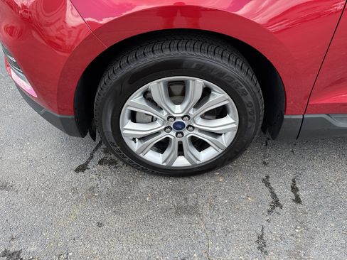Used 2021 Ford Edge Titanium AWD/4WD image 33