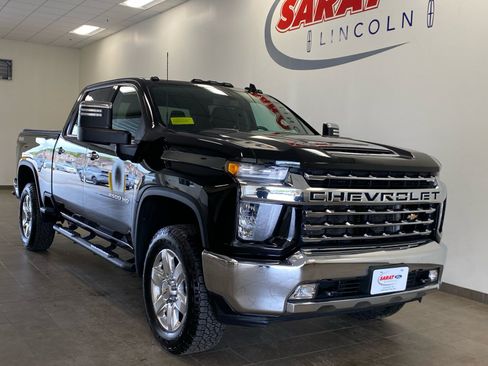 Used 2022 Chevrolet Silverado 2500 LTZ w/ Snow Plow Prep/Camper Package AWD/4WD image 2