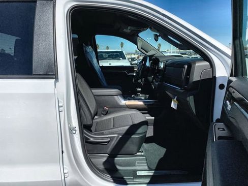 New 2026 Chevrolet Silverado 1500 LT w/ Z71 Off-Road Package image 41