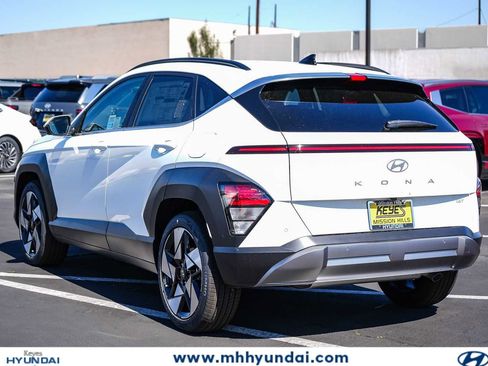 New 2026 Hyundai Kona Limited FWD image 8