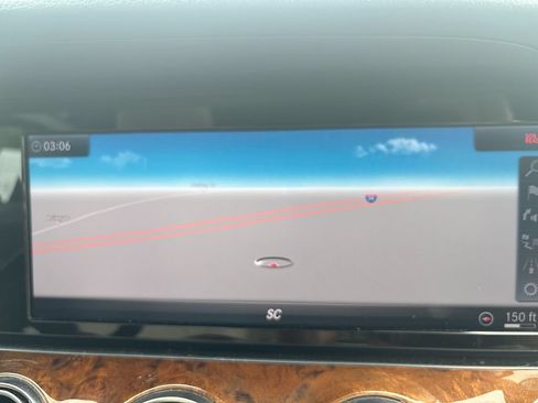 Used 2017 Mercedes-Benz E 300 4MATIC image 28