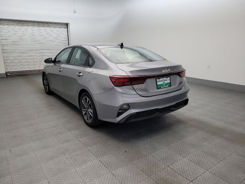 Used 2023 Kia Forte LXS FWD image 5