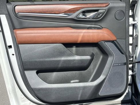 Used 2024 GMC Yukon XL Denali Ultimate image 24