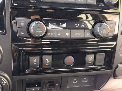 Used 2024 Nissan Titan PRO-4X w/ Pro-4x Utility Package AWD/4WD image 25