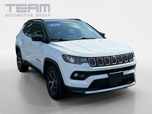Used 2024 Jeep Compass Limited AWD/4WD image 1