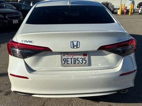 Used 2023 Honda Civic Sport image 28