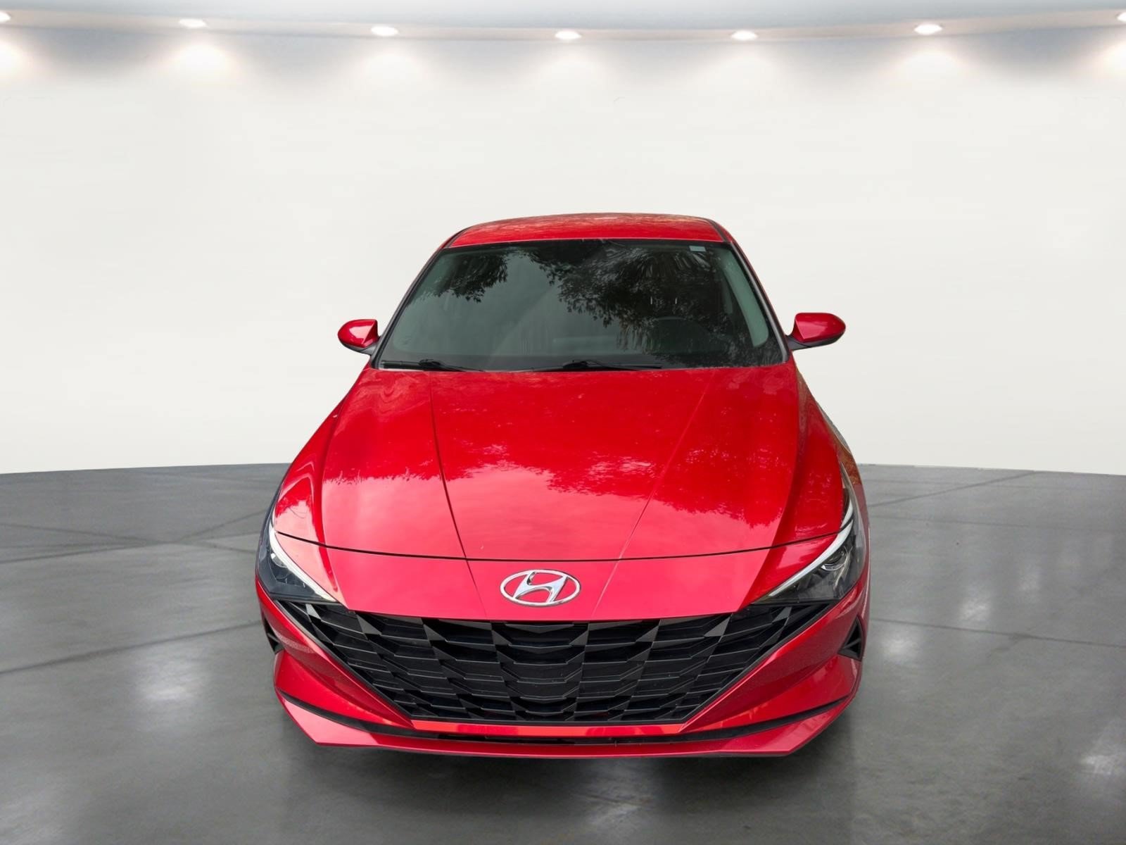 Used 2023 Hyundai Elantra SEL w/ Cargo Package FWD image 6