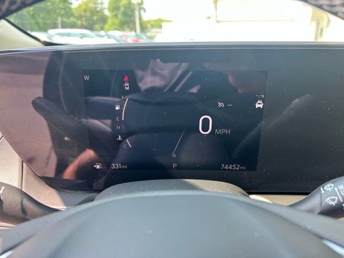 Used 2024 Buick Encore GX Avenir w/ Avenir Technology Package AWD/4WD image 20