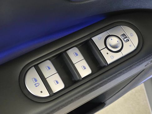 Used 2024 Hyundai Ioniq 5 Limited AWD/4WD image 21
