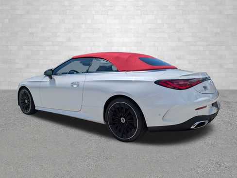 Used 2024 Mercedes-Benz CLE 300 4MATIC Cabriolet image 4