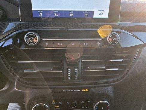 Used 2024 Ford Escape ST-Line image 20